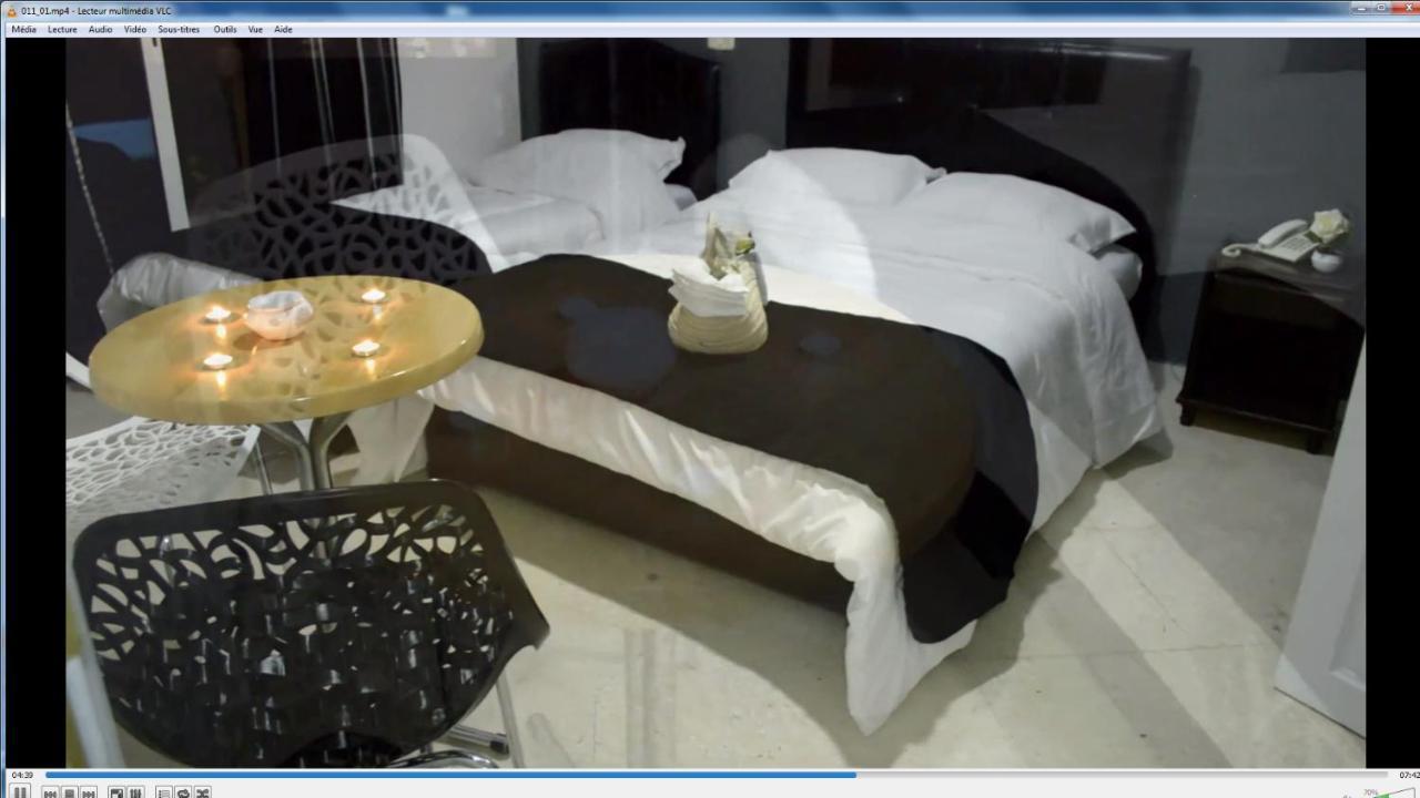 Hotel Le Calife Tunis Bagian luar foto