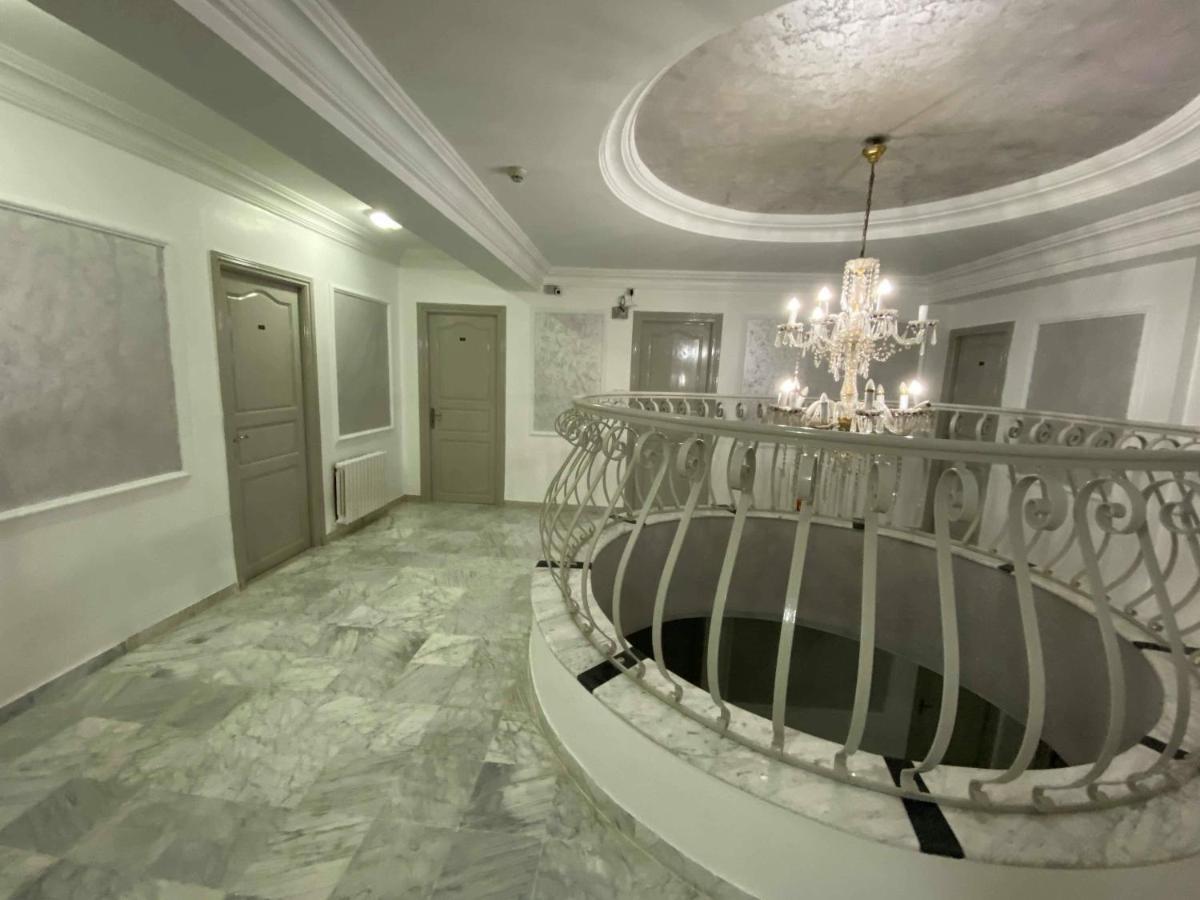 Hotel Le Calife Tunis Bagian luar foto
